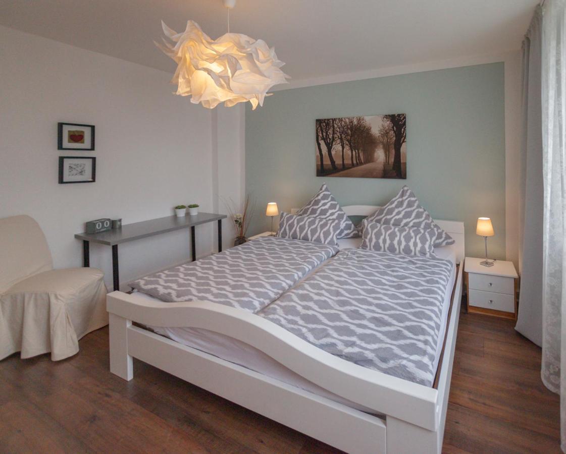 Apartmenthaus Lorbach سولينجين المظهر الخارجي الصورة